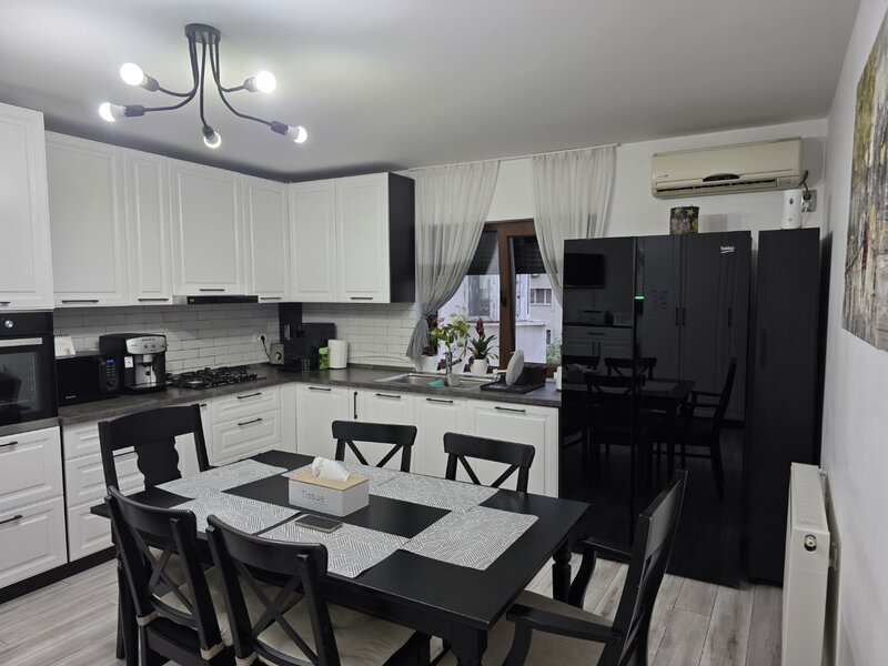 Vitan Mall, chiar pe Foisorului, 10 minute metrou Timpuri Noi, apt lux,